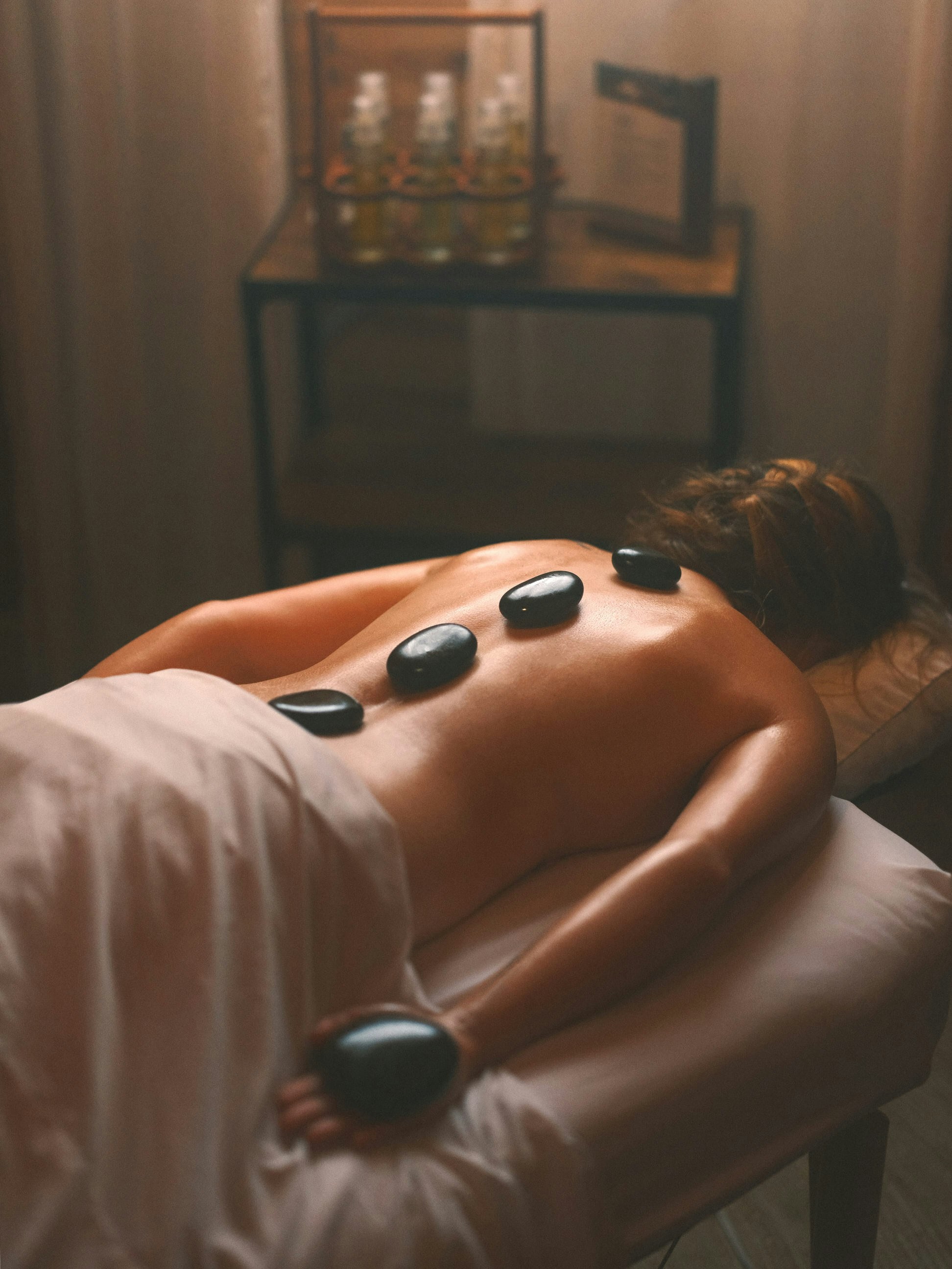 Massagem com pedras quentes · Vida em Equilíbrio · Palmas-TO